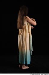 BARBORA STANDING POSE MAGIC